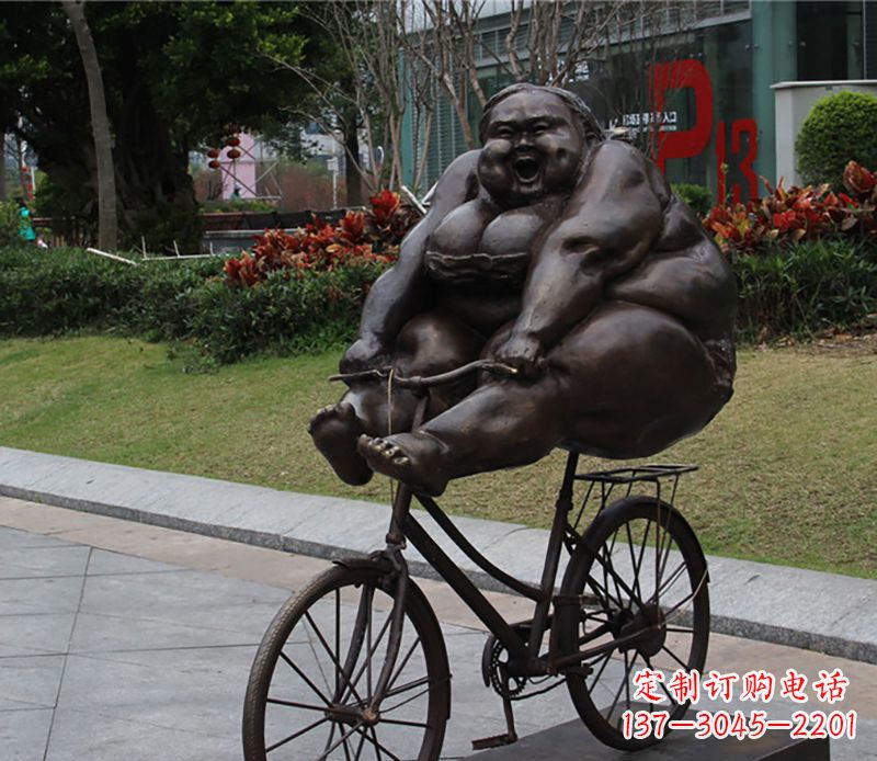 河源自行车铜雕